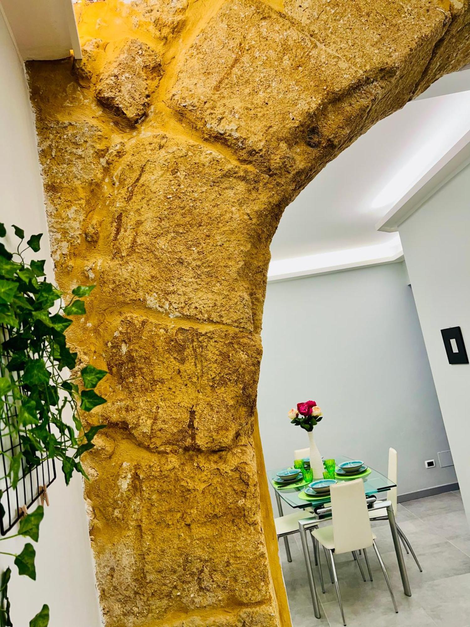 Sun Apartments Agrigento Bagian luar foto